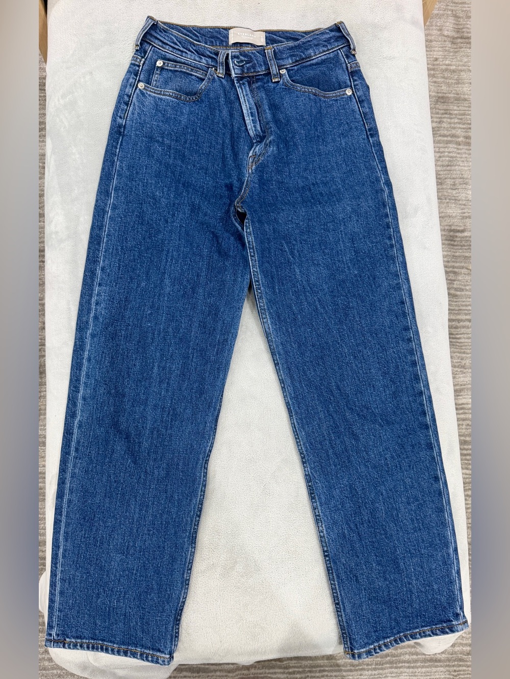Everlane Way High Jean Straight Leg in Vintage Indigo 27 regular (27.5” inseam) - Picture 3 of 6